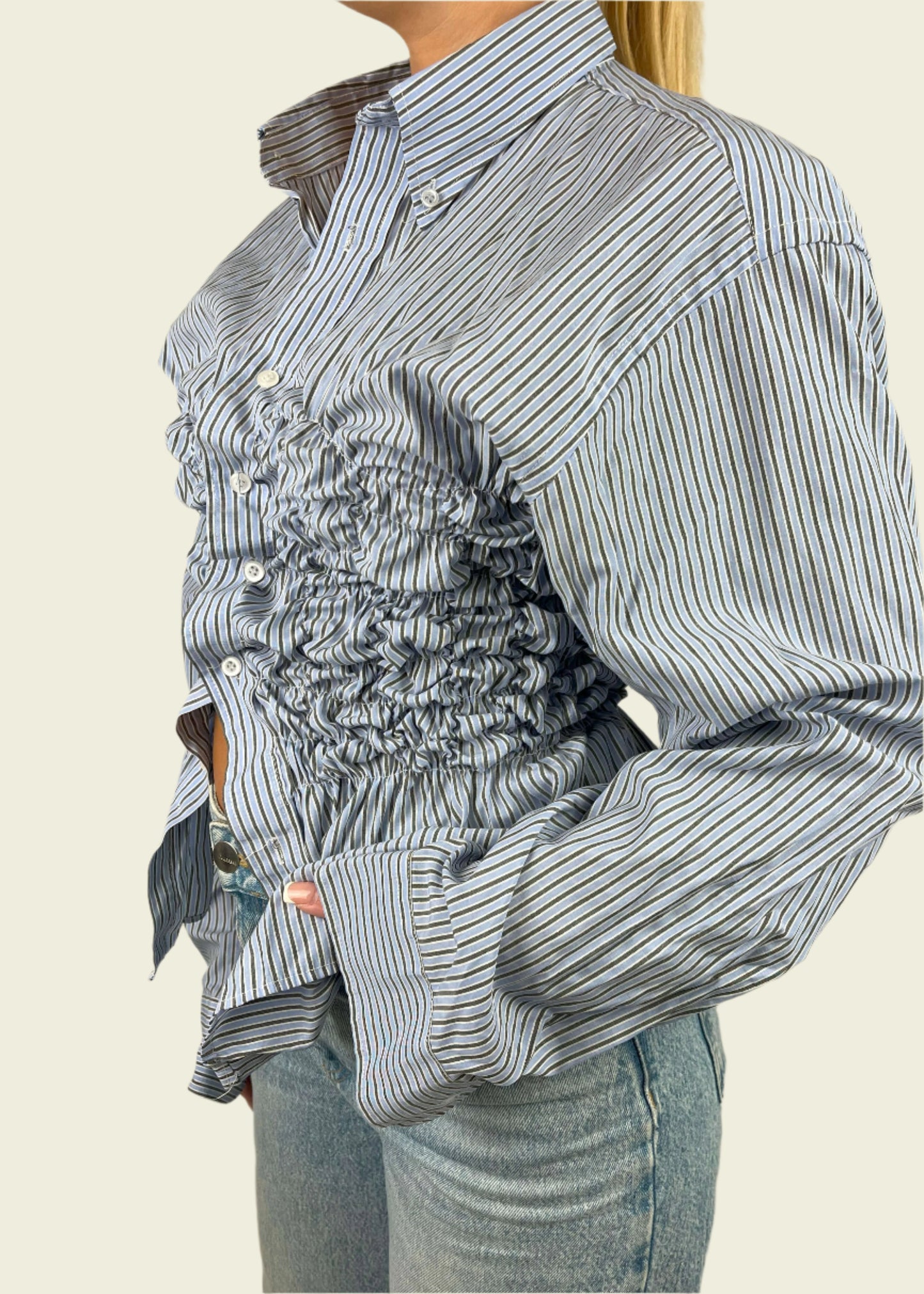 Smocked blue striped shirt (ONE SIZE)