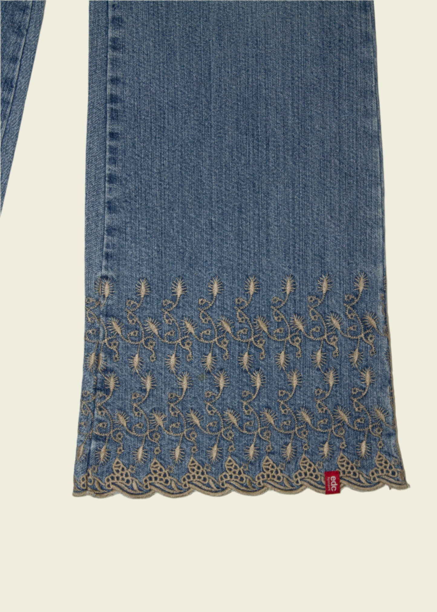 Vintage Low Waist Bootcut jeans (27x36)