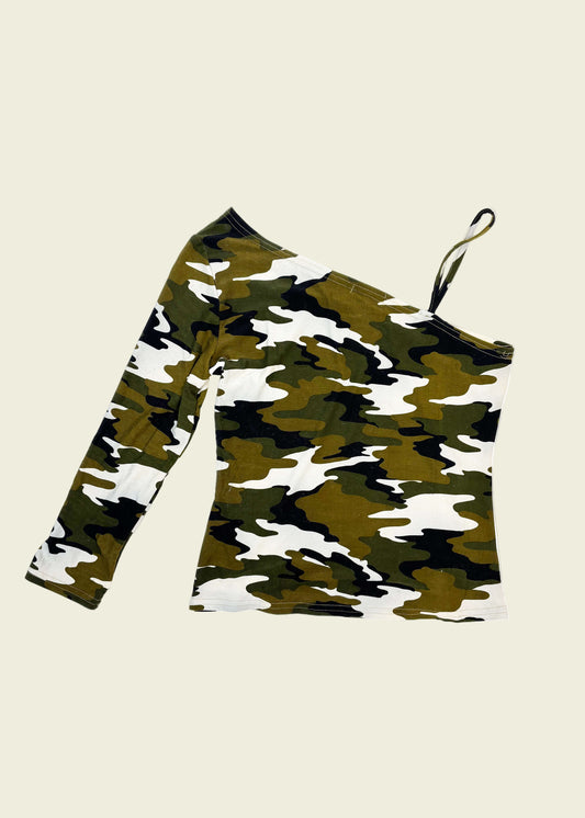 Vintage y2k camo top (S/M)