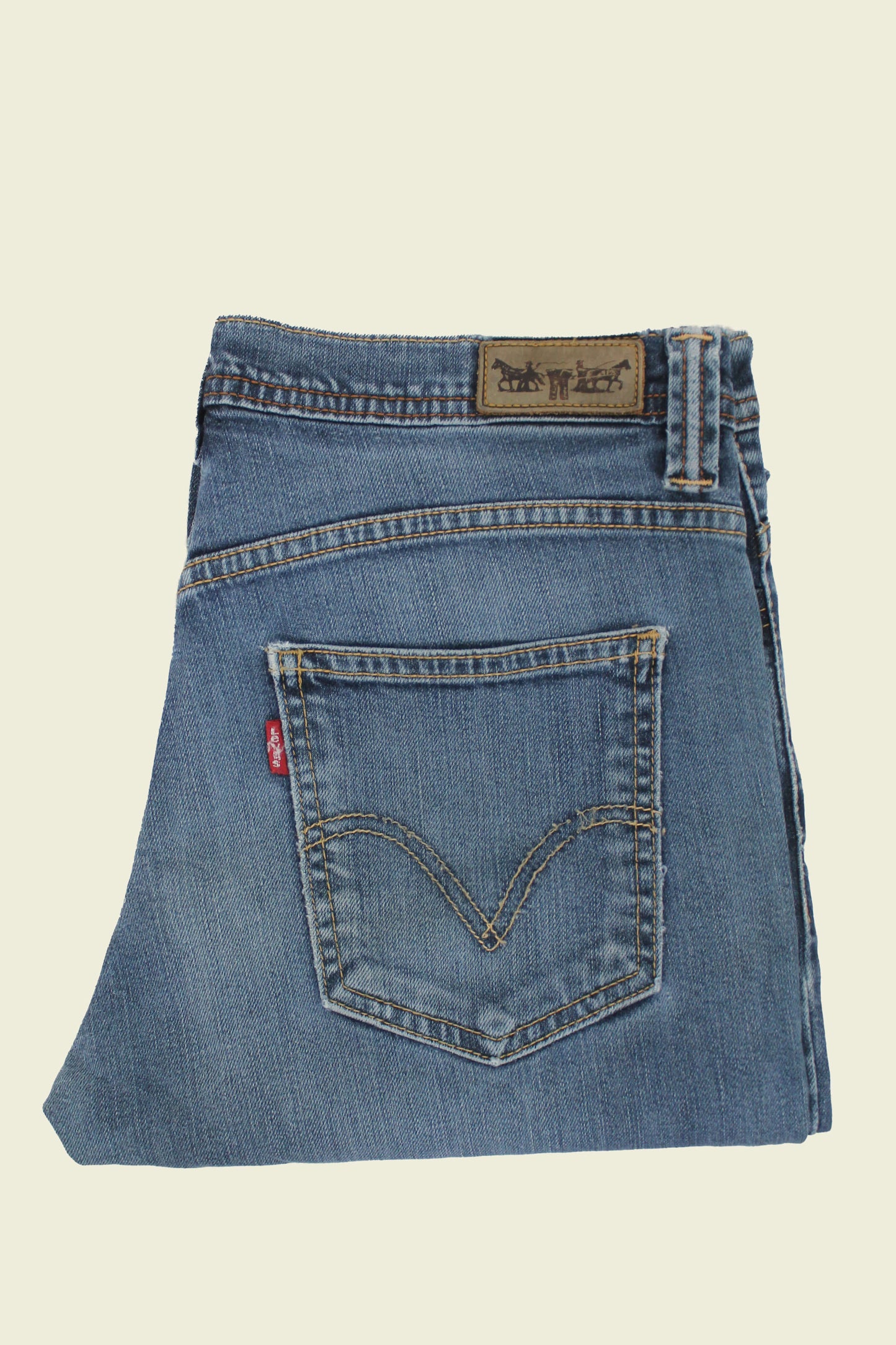 Vintage Levi's Low Waist Bootcut Jeans (32x32)