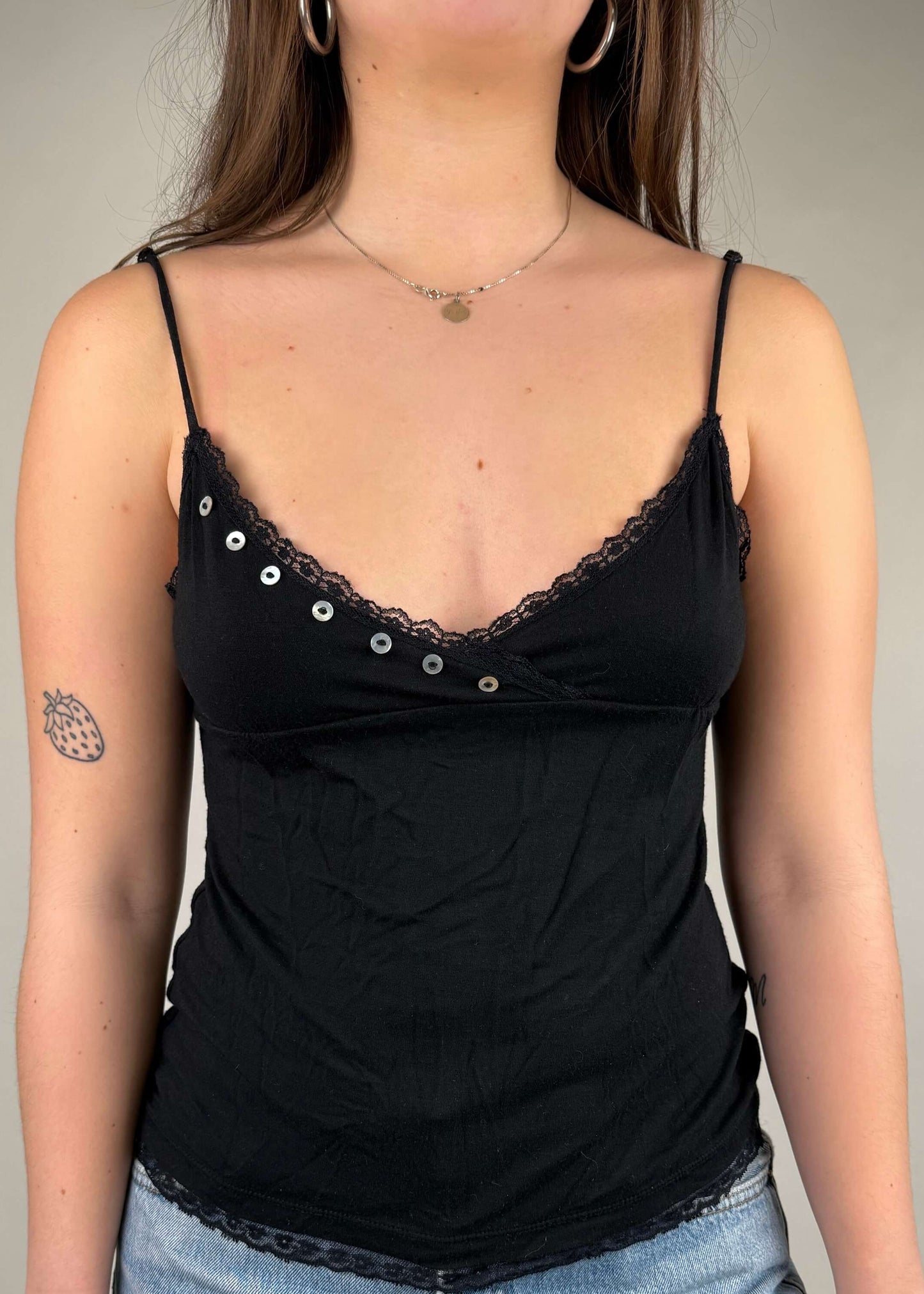 Vintage y2k lace cami top (S/M)
