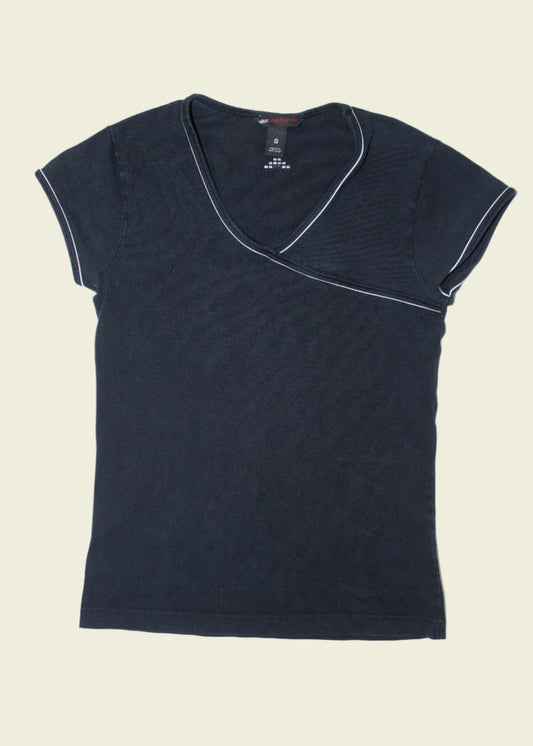 Vintage y2k sporty tee (XS/S)