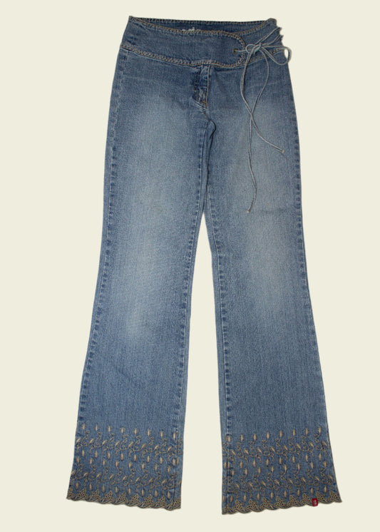Vintage Low Waist Bootcut jeans (27x36)