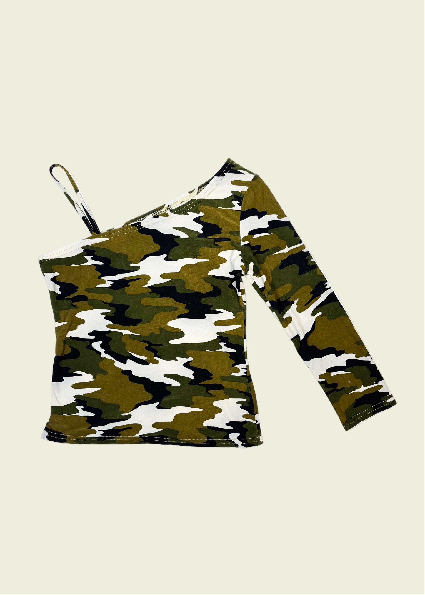 Vintage y2k camo top (S/M)