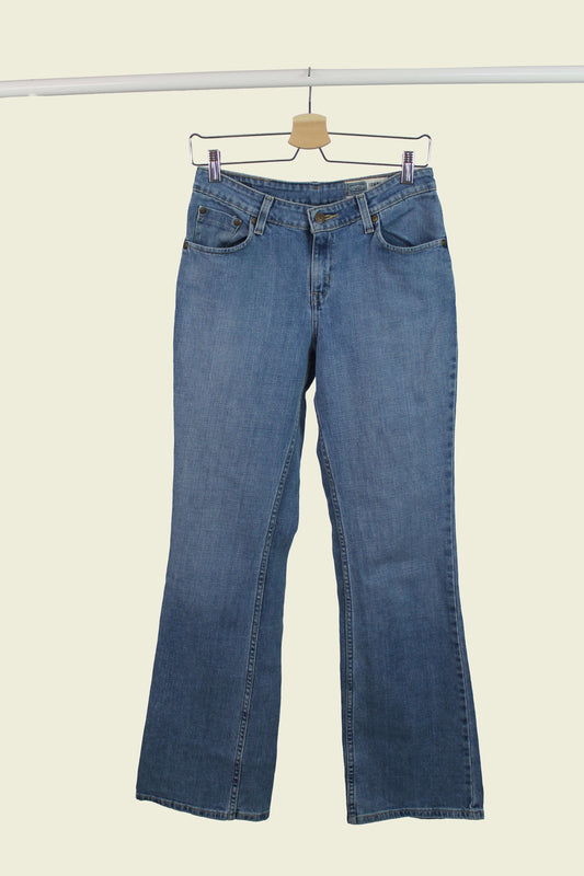 Levi's Low Waist Bootcut Jeans – jullingscollective