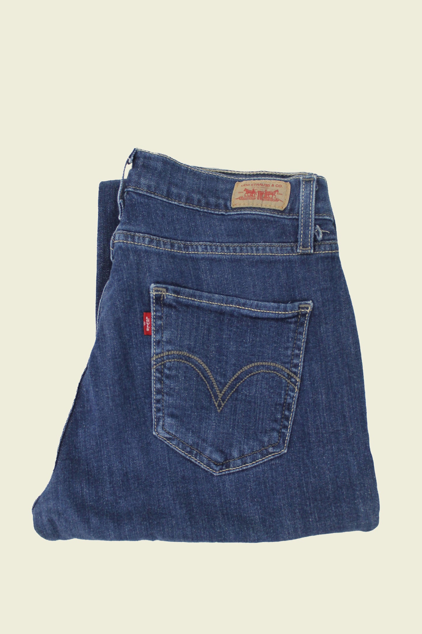 WMNS Levi's Low Waist Bootcut Jeans Size Medium 7